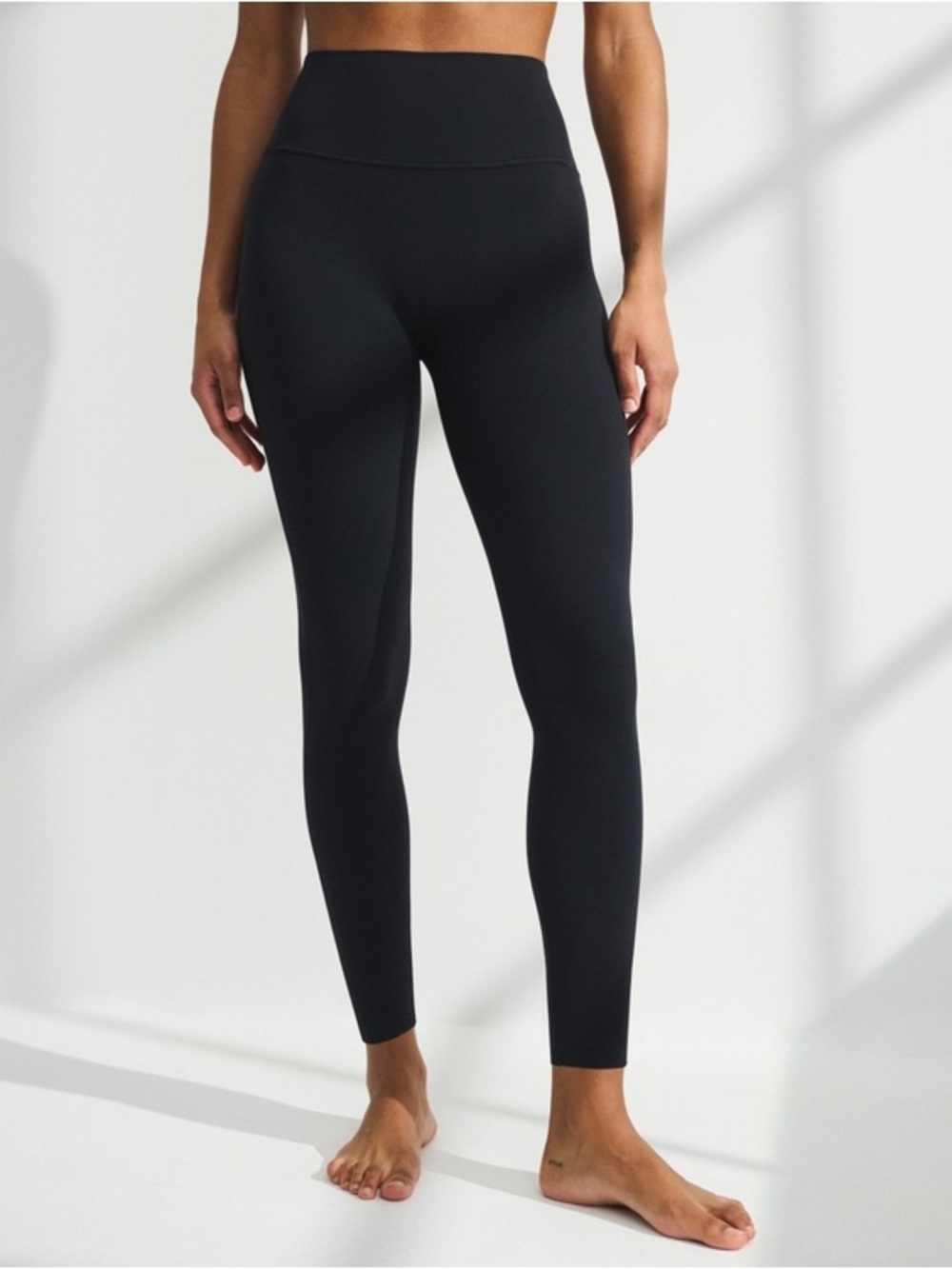 YPB Ultra High-Rise BLACK Leggings Size L/Short NWT